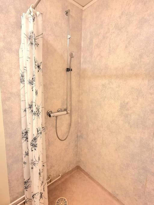 Ekhult Apartments - Ground Floor - Garden And Lake View Улрицехамн Екстериор снимка